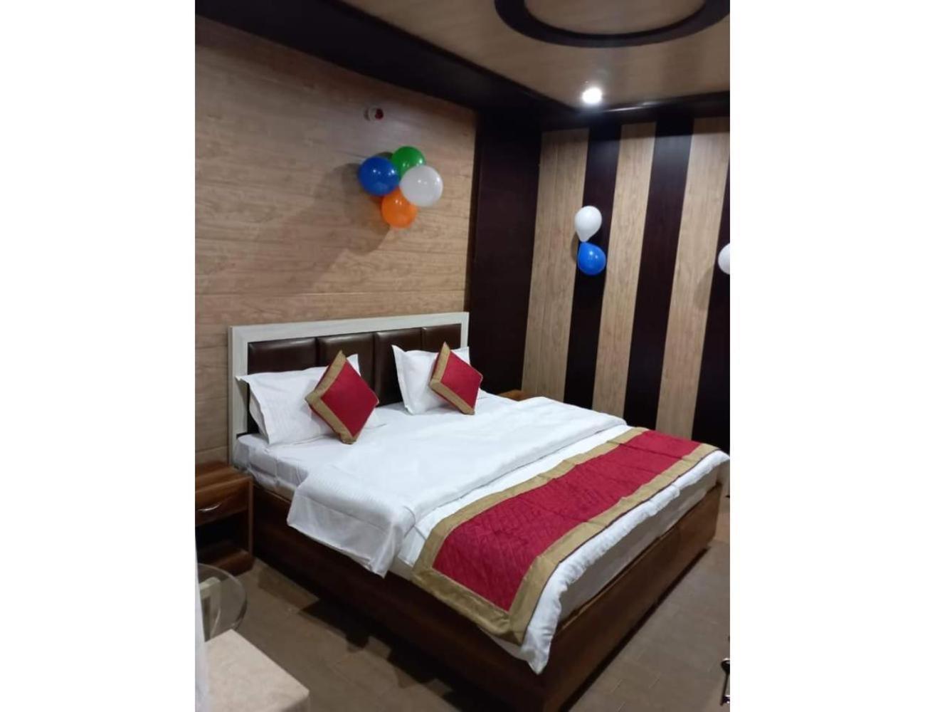 Hotel Badrinath Inn ,巴德里纳特 外观 照片